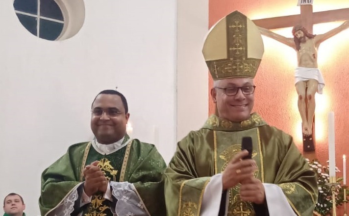 Padre Bruno Leonardo assume como administrador paroquial de Venda Nova - O  Diário de Teresópolis